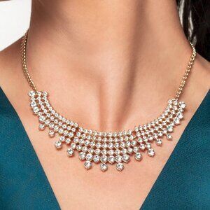 Paparazzi Jewelry Accessories - Shimmering Song - Gold Necklace - Vintage